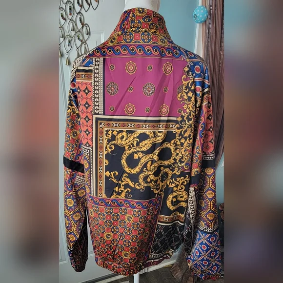 Urban Outfitters Scarf Print Bomber Jacket Mens L Multi Color Satiny Baggy ZipUp - Picture 4 of 15
